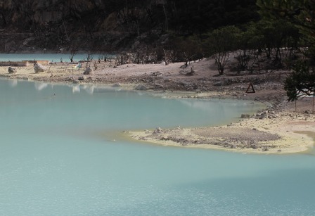 Kawah Putih